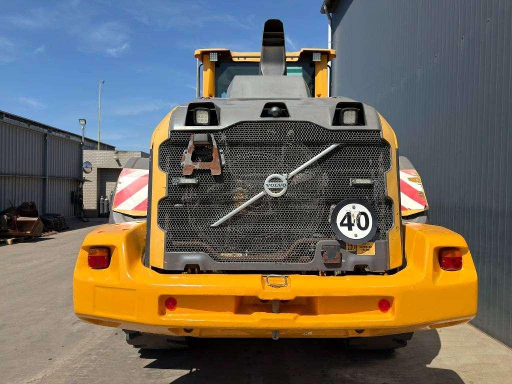 Volvo L110H Photo 9