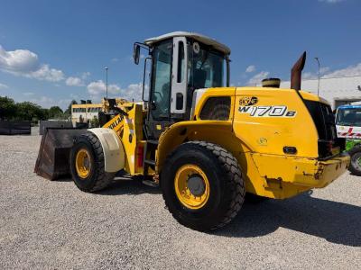 New Holland W170B Photo 1