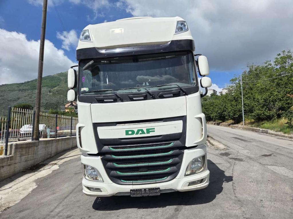 Daf XF440 Photo 25