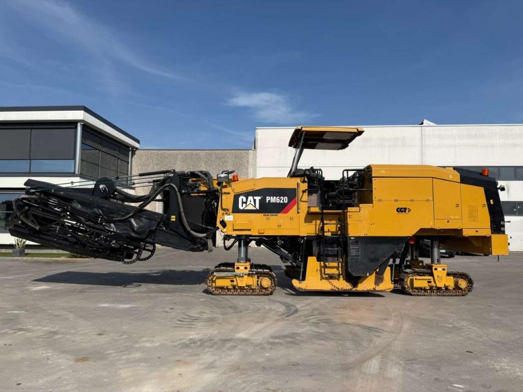 Caterpillar PM620 Photo 1