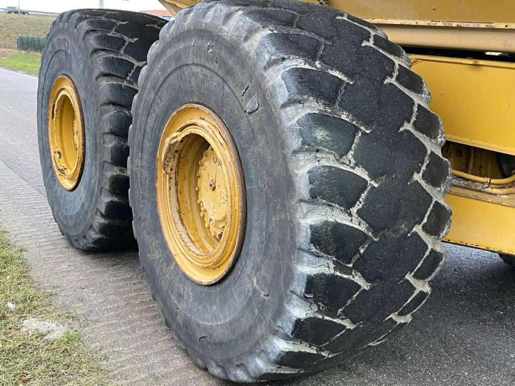 Caterpillar 745 04A Photo 19