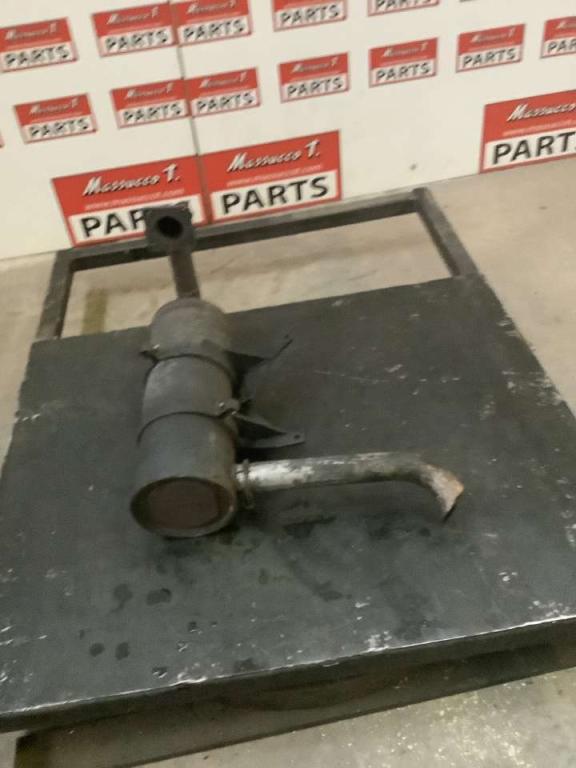 Pot d'échappement pour Neuson 3402 Photo 4