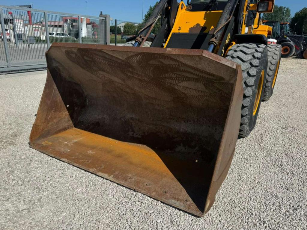 JCB 426 Photo 10