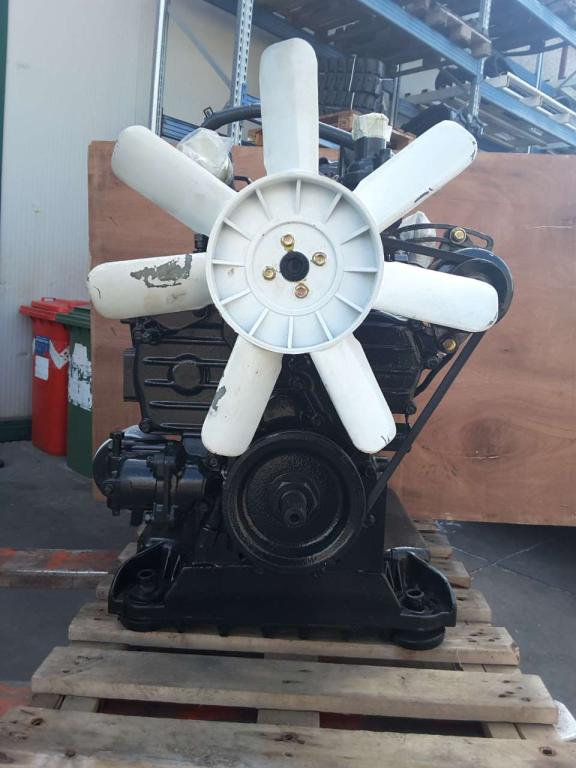 Kubota V2203 Photo 4