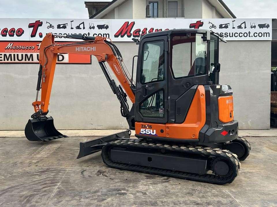 Hitachi ZX55U-5A CLR Photo 3