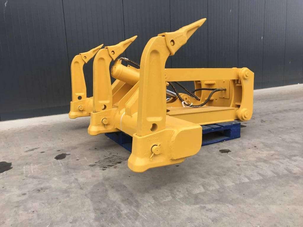 Komatsu D65 Photo 8