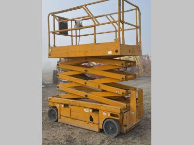 Haulotte Compact 10 en vente par Piattaforme Srl