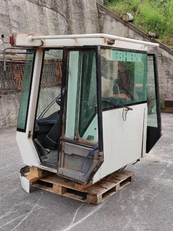 Cabine pour Liebherr Serie 4 Photo 3