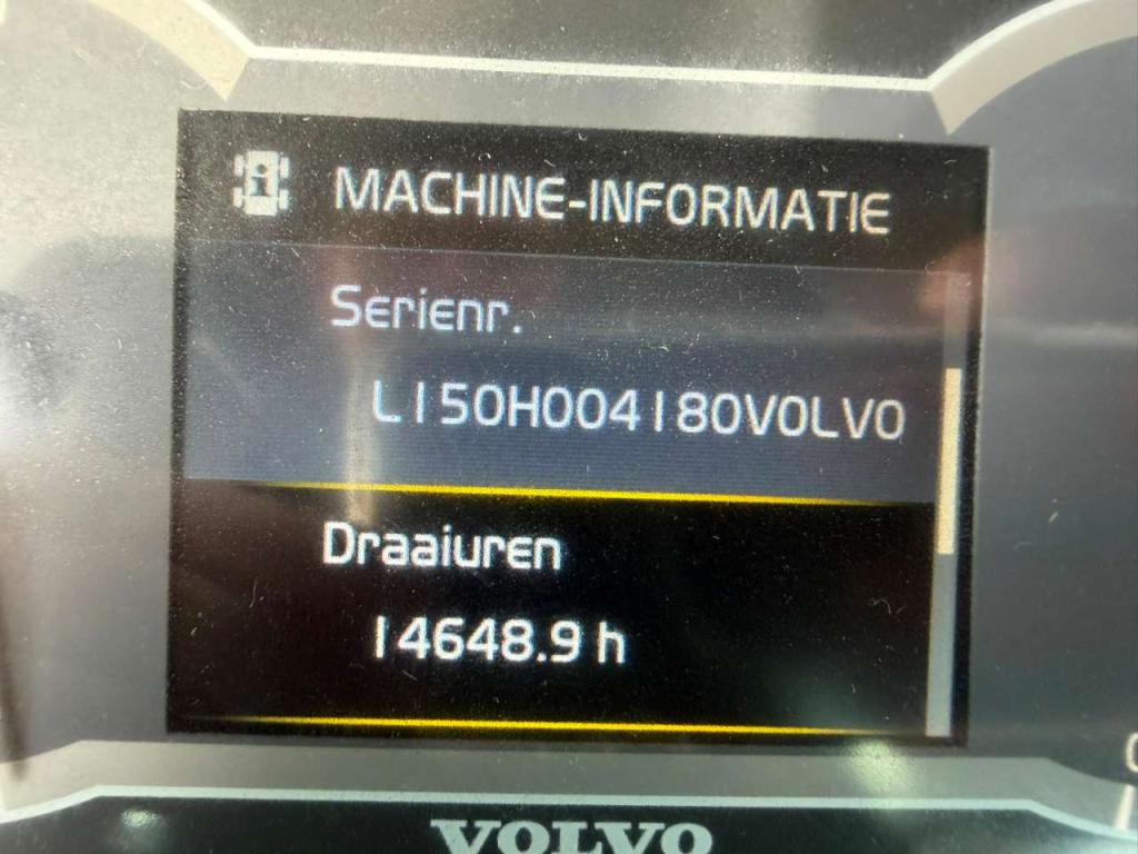 Volvo L150H Photo 18
