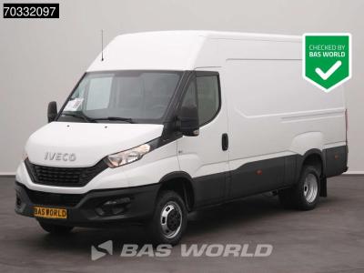 Iveco Daily 35C18 3.0L L2H2 Very nice car! Airco Cruise Trekhaak 3.5t 3520L L2 A/C Towbar Cruise control en vente par BAS World B.V.