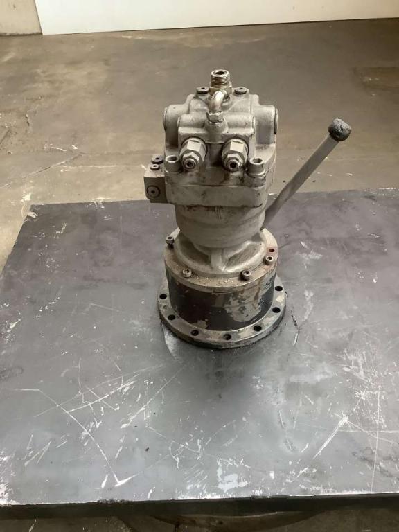 Moteur de rotation pour Hitachi ZX 135-5 Photo 3