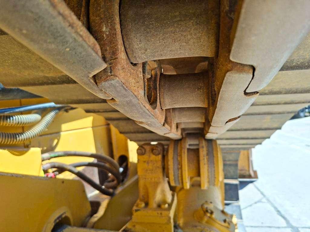 Caterpillar D 6 N LGP Photo 19