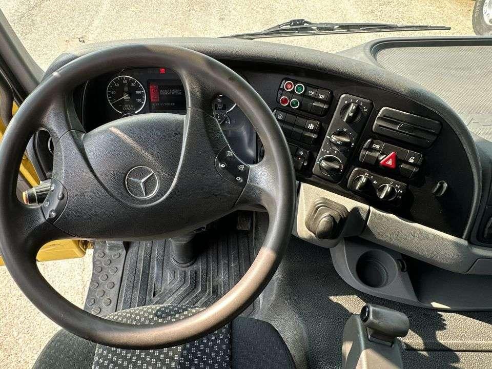 Mercedes-Benz Actros 4146 8x6 Photo 17
