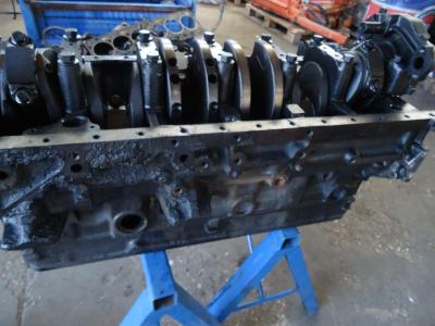 Bloc-cylindres pour Fiat Allis/Fiat Hiatchi FL10E/EX215/W130 en vente par OLM 90 Srl