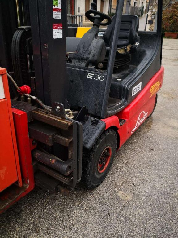 Linde E30 Photo 2