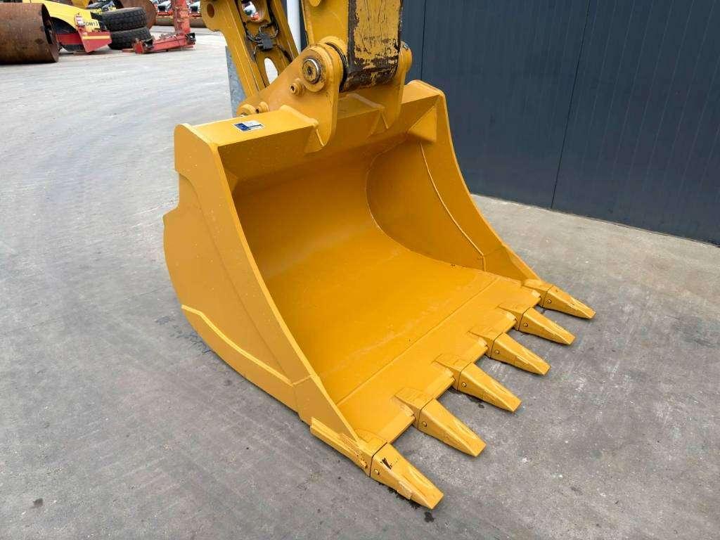 Caterpillar 323 07B Photo 15