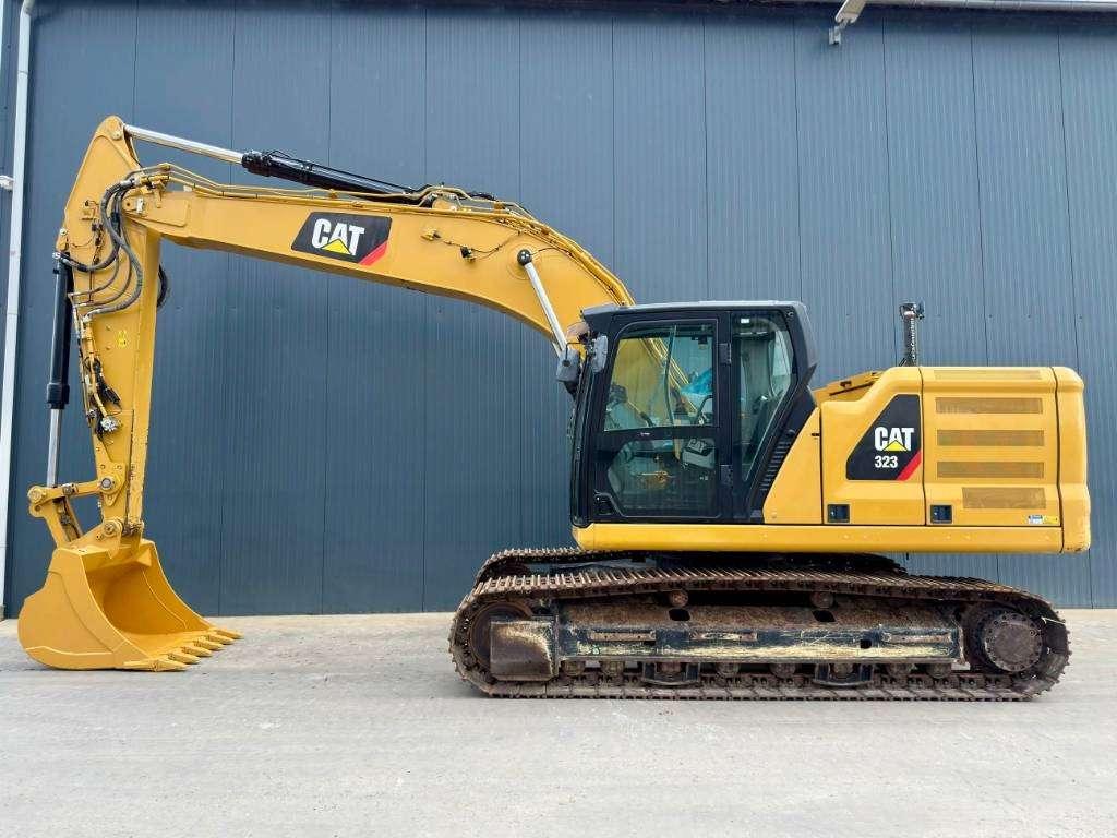 Caterpillar 323 07B Photo 5