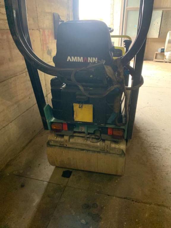 Ammann AV12-2 Photo 2