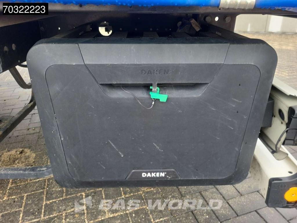 Krone SD Lift Axle Palletkist Anti Vandalism Sliding Roof Photo 28