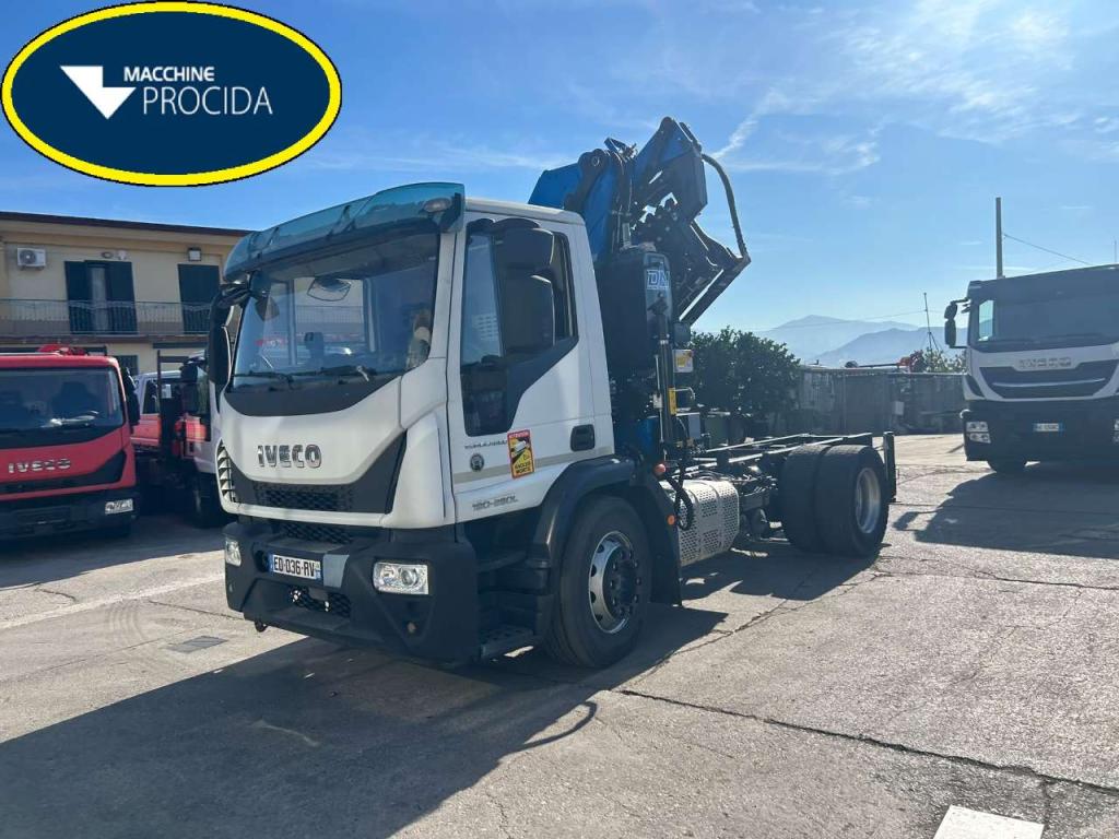 Iveco EUROCARGO CUBE 190-280L Photo 1