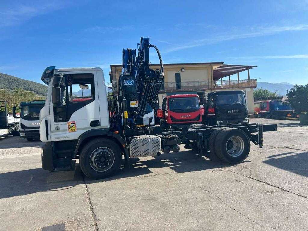 Iveco EUROCARGO CUBE 190-280L Photo 3