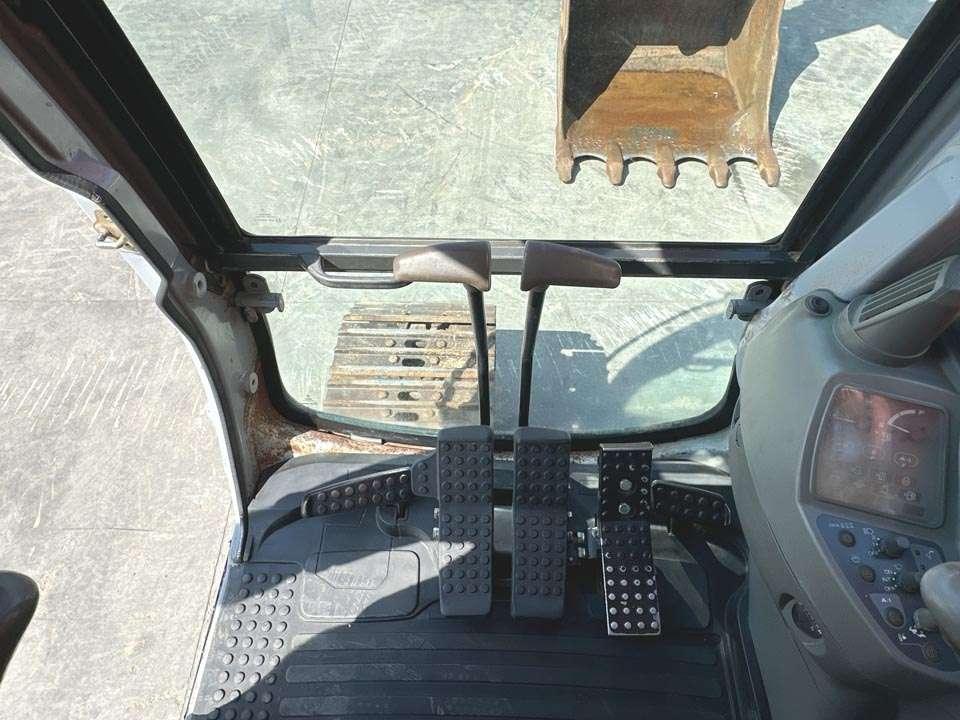 Fiat Hitachi EX215 Photo 17