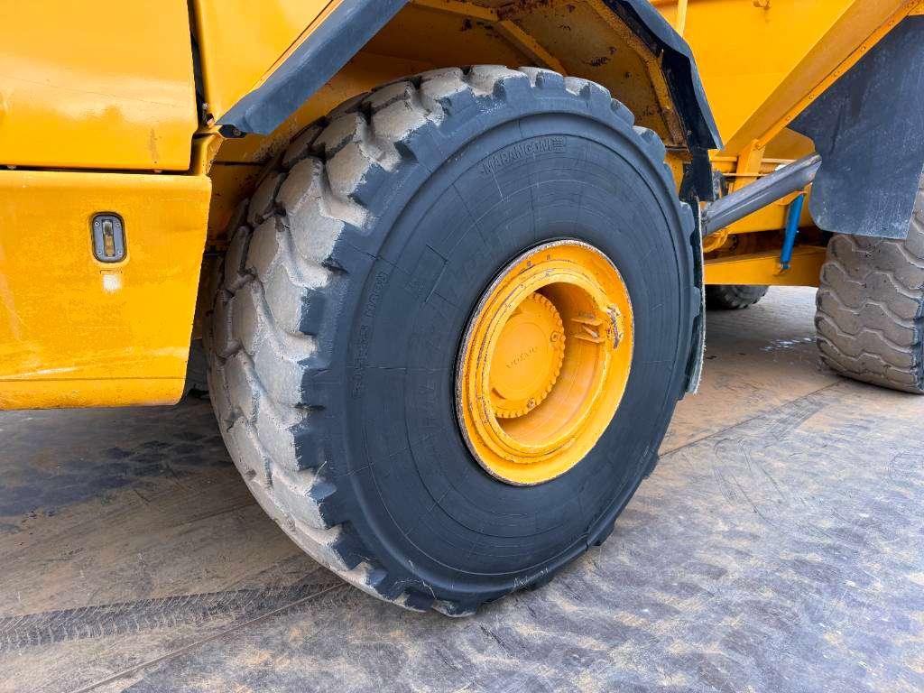 Volvo A40D - Airco / Heated Seat / Camera Photo 25