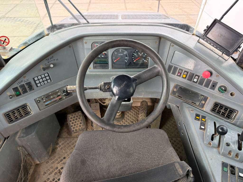Volvo A40D - Airco / Heated Seat / Camera Photo 8