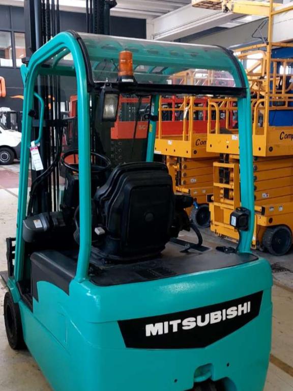 Mitsubishi FB20NT Photo 3