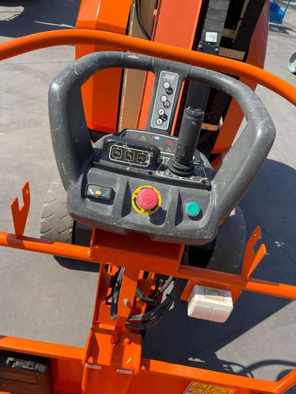 JLG TOUCAN 12E PLUS Photo 10