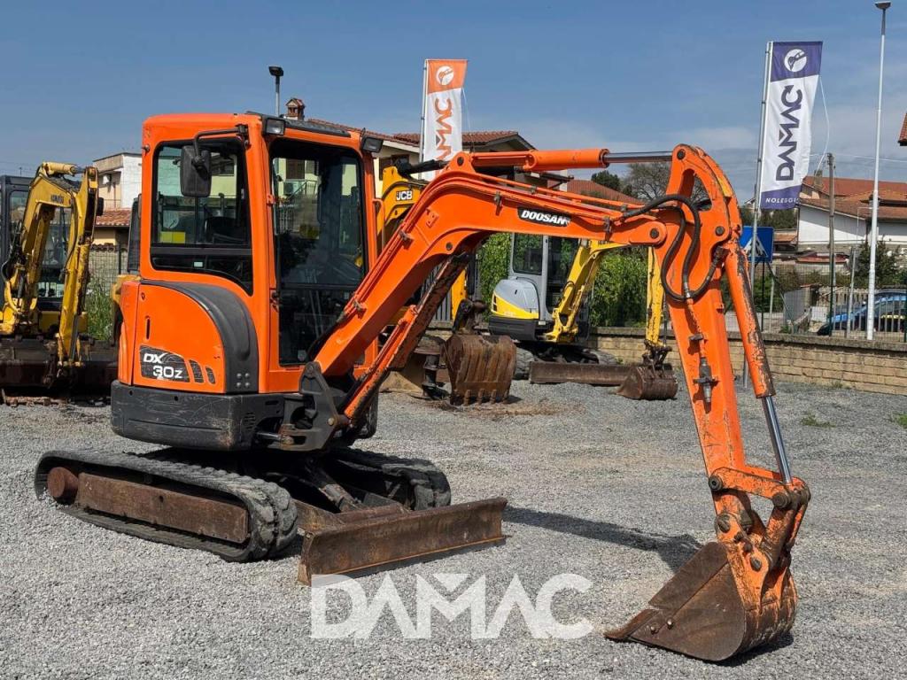 Doosan DX30Z Photo 1