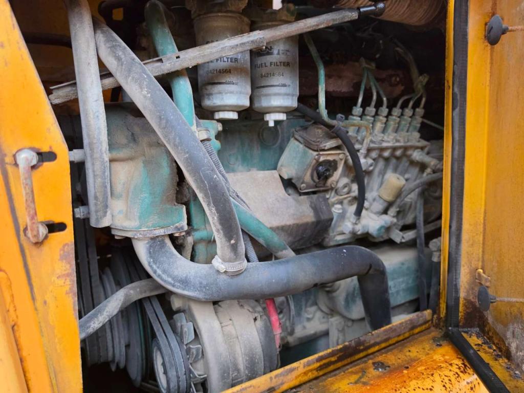 Volvo L120 Photo 10