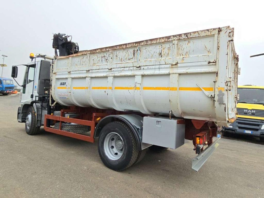 Iveco EUROCARGO 150E21 Photo 15