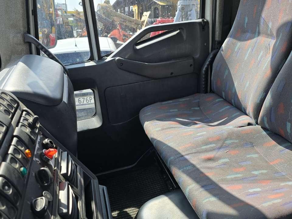 Iveco EUROCARGO 150E21 Photo 5