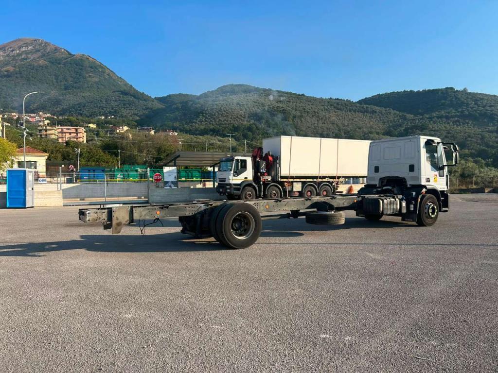 Iveco EUROCARGO CUBE 190-280L Photo 11