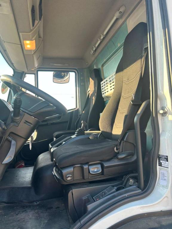 Iveco EUROCARGO CUBE 190-280L Photo 21