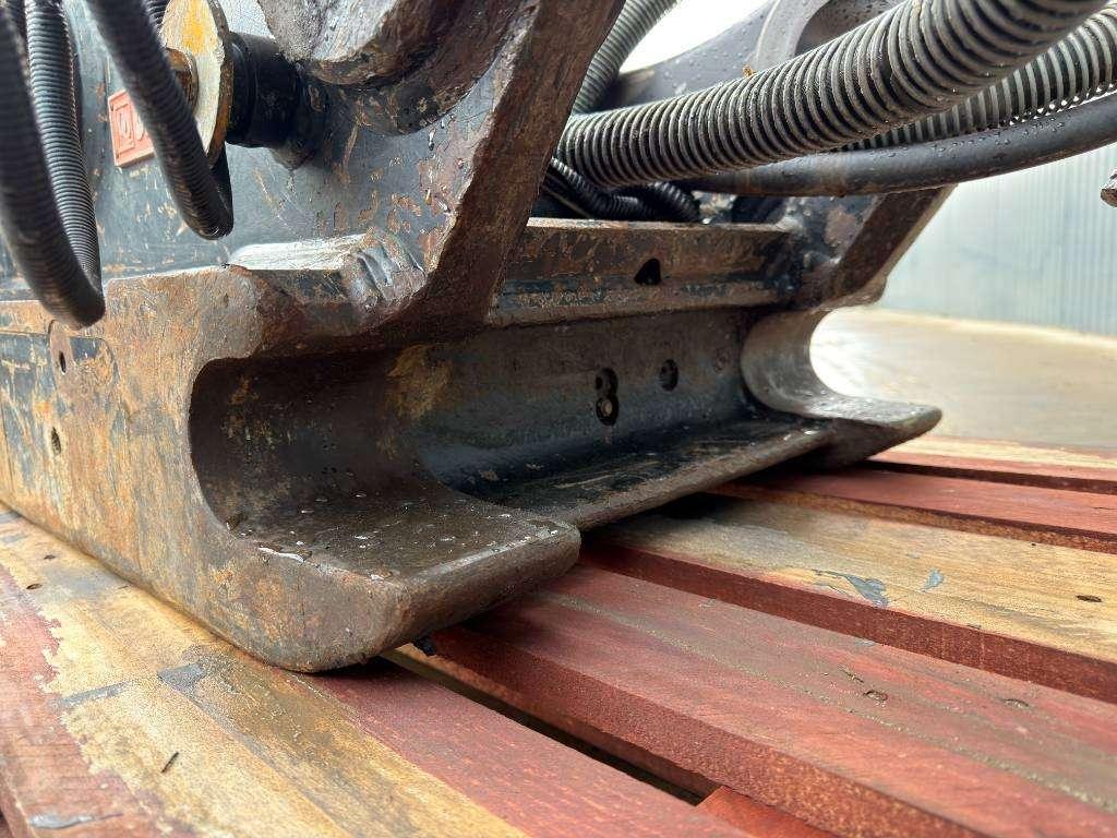 OilQuick OQ80 323D Photo 12