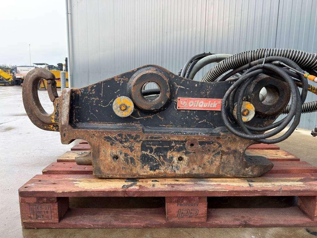 OilQuick OQ80 323D Photo 8