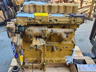 Moteur à combustion pour Caterpillar 3304 DI en vente par CERVETTI TRACTOR Srl