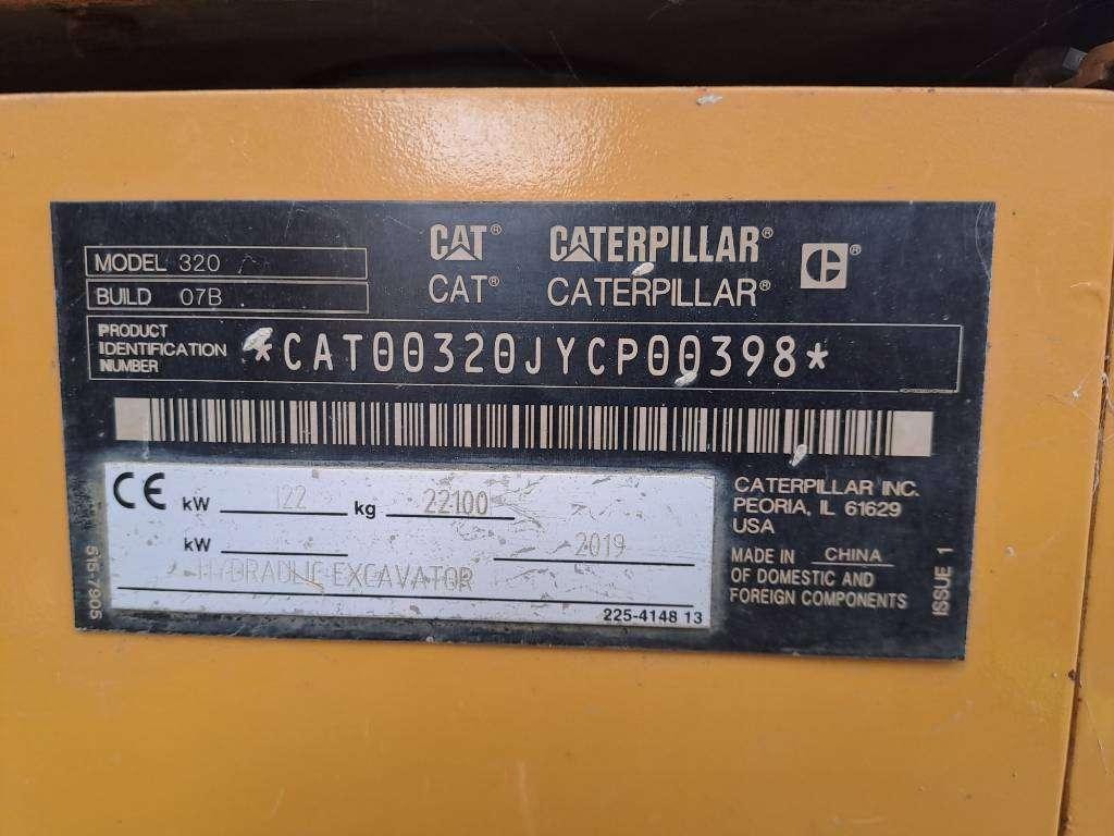Caterpillar 320 Photo 8
