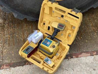Topcon RL-SV2S en vente par Omeco Spa