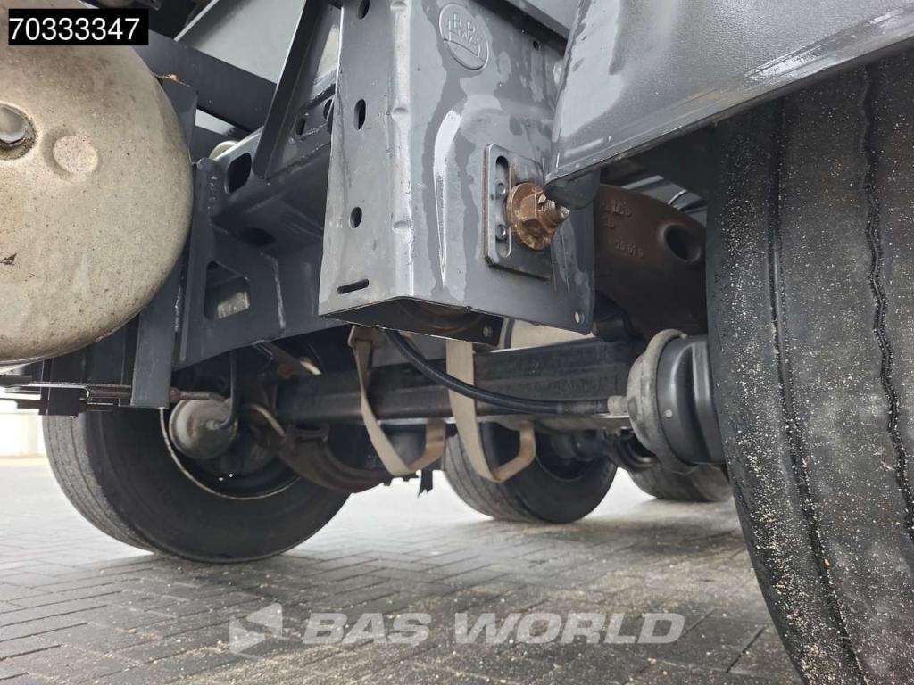 Kässbohrer CS Lift Axle 40ft Photo 12