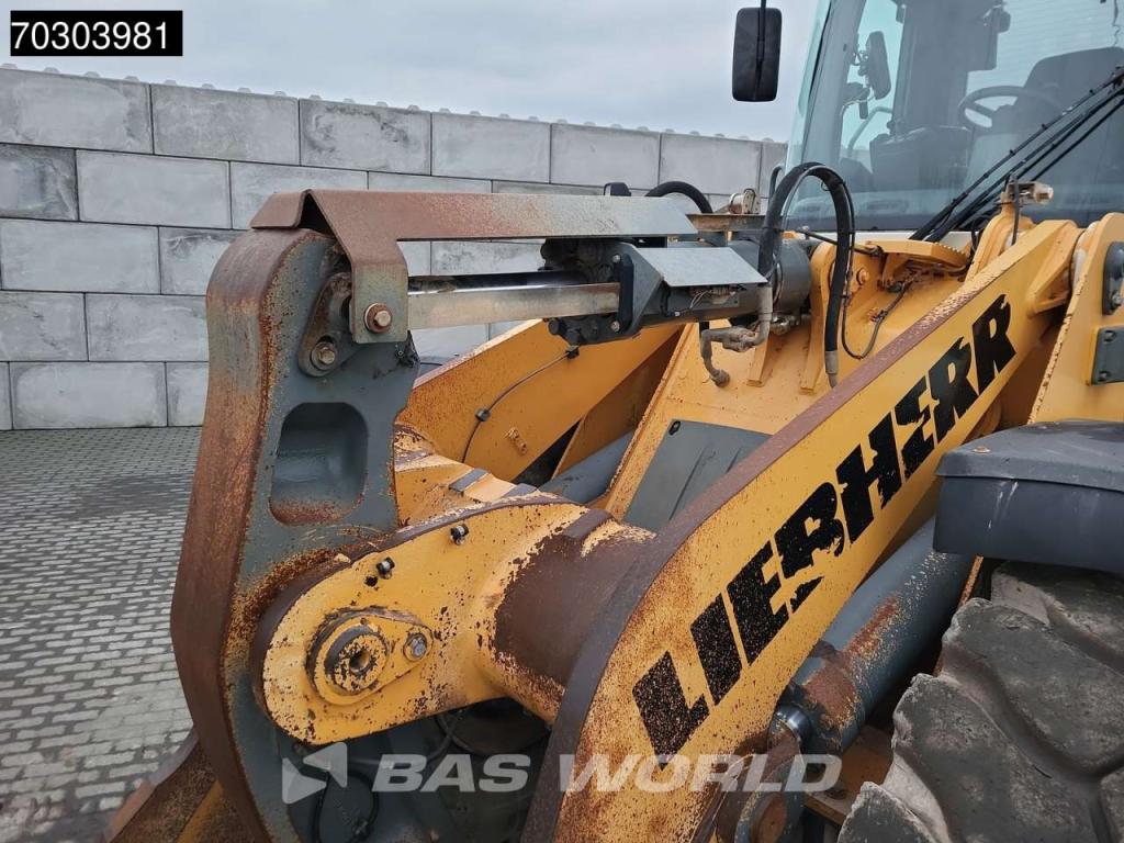 Liebherr L576 Photo 11