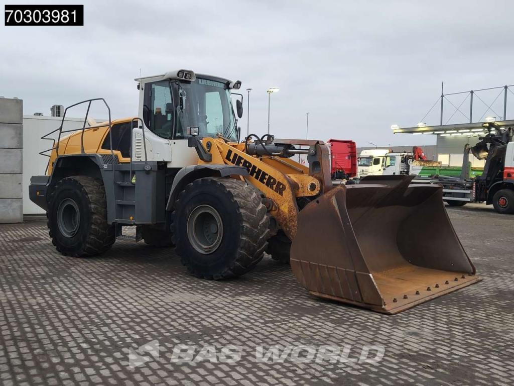 Liebherr L576 Photo 6