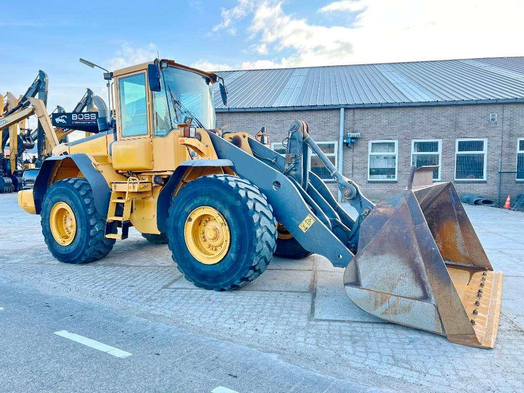 Volvo L110E German Machine / Well Maintained Photo 6