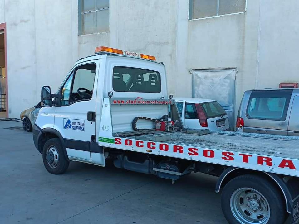 Iveco 2.3 Multijet Photo 1