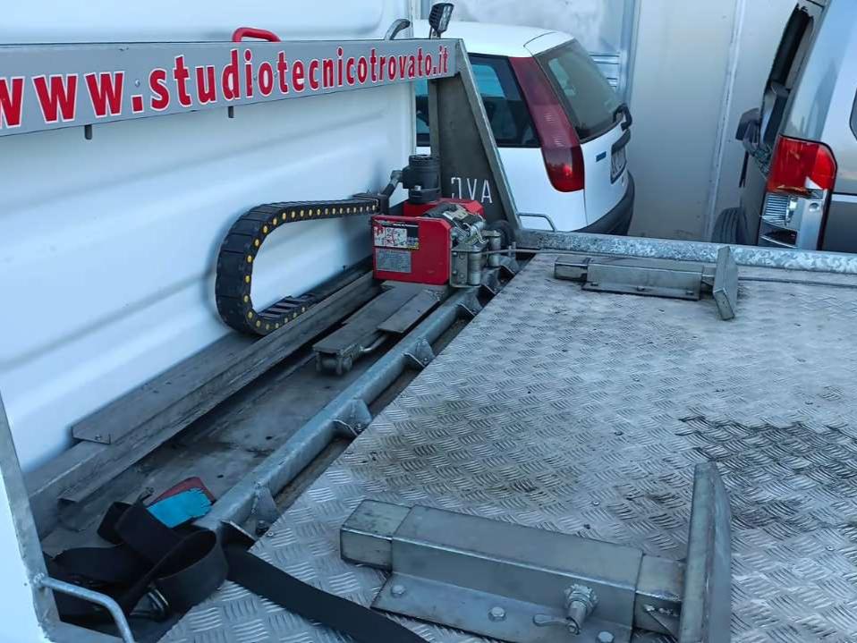 Iveco 2.3 Multijet Photo 4
