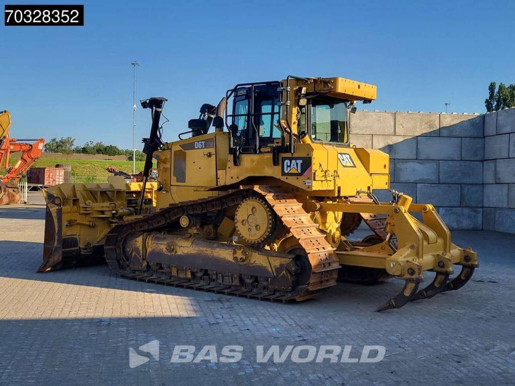Caterpillar D6 T XW 3M Wide - Ripper Photo 6