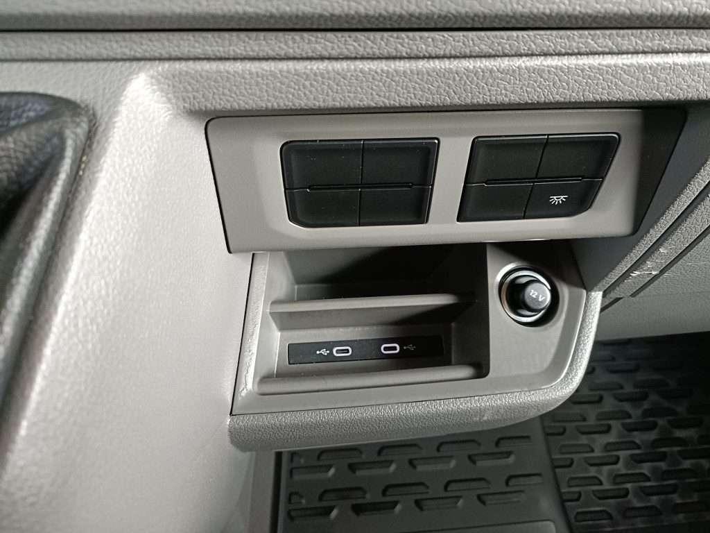 Volkswagen Crafter Photo 9
