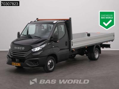 Iveco Daily 35C21 3.0L Automaat Dubbellucht 210PK Open Laadbak ACC LED Airco Camera CarPlay Parkeersensor en vente par BAS World B.V.